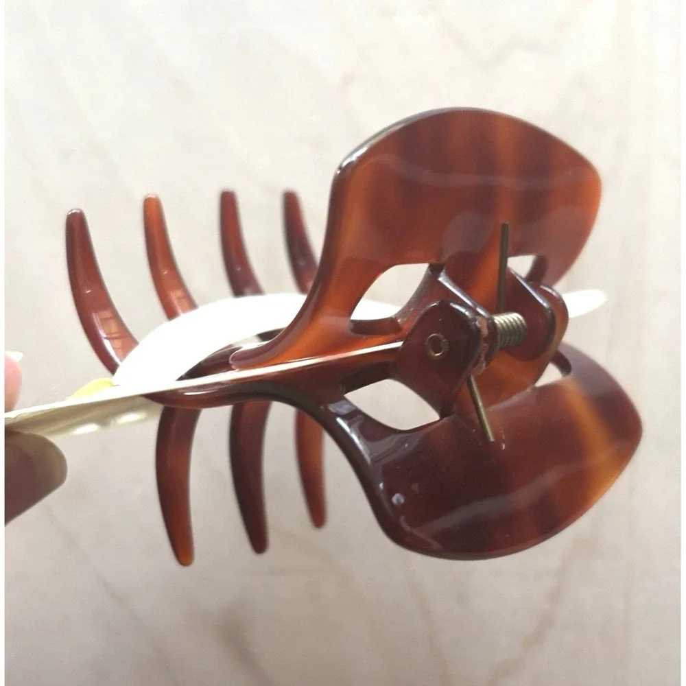 Vintage France Luxe Hair Clip Faux Tortoise New on Card Brown Plastic 2